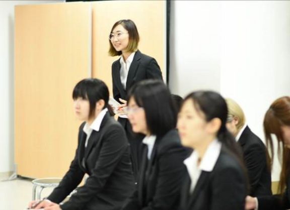 【東京校】いよいよ就職活動！知られざる「グラフィック職」の企業説明会をレポート！