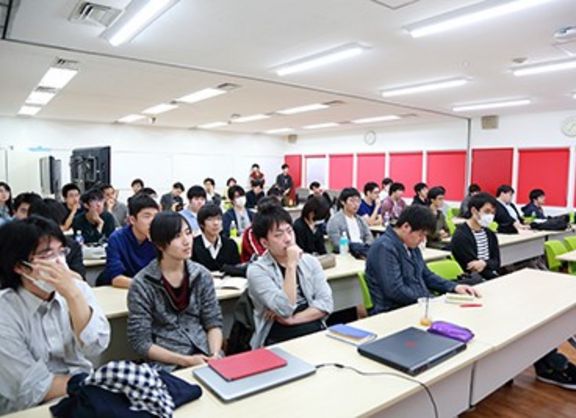 【東京校】卒業制作に向けてチームを結成！　「VANTAN STUDENT FINAL」用の企画プレゼン会を開催！