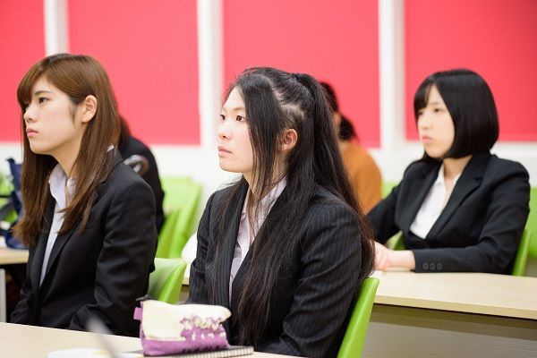 学生2.jpg