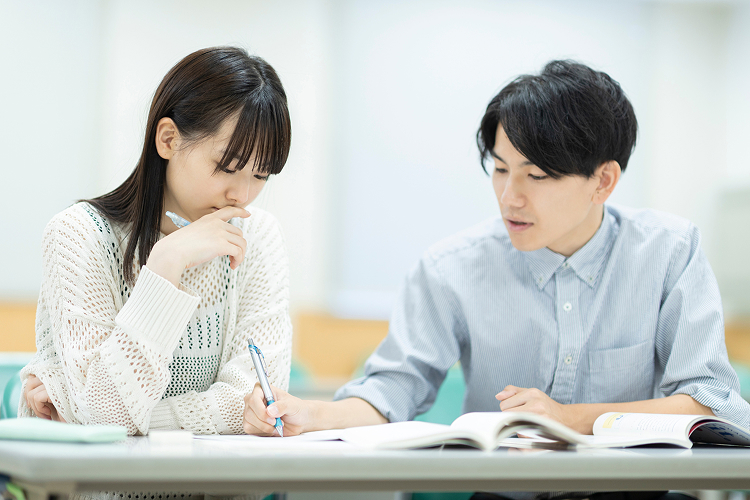保護者が抱く3つの不安を解消するバンタン独自の強み